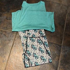 WOD BOTTOM leggings with matching icyzone muscle tank